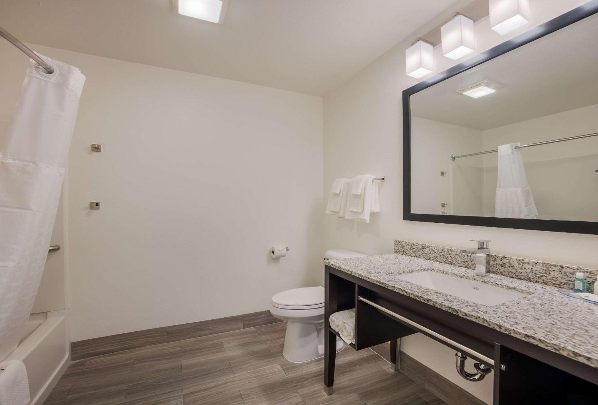 Hotel Quality & Sw Denver 2*